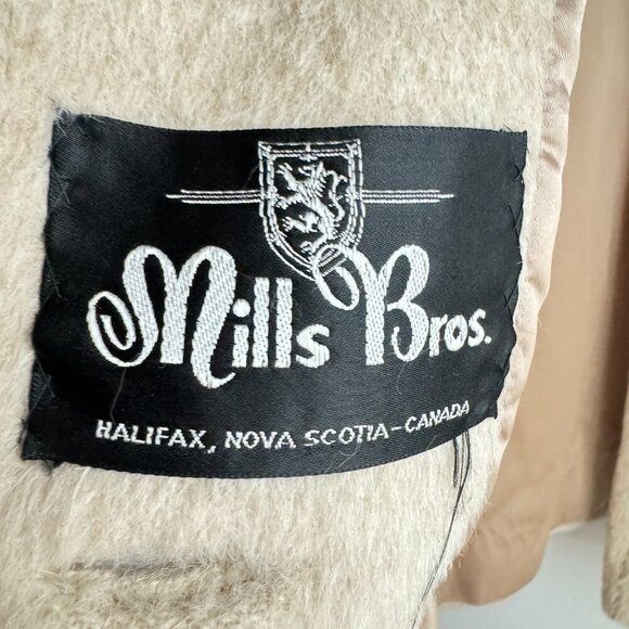 Vintage Mills Bros Light Beige Pure Llama Lightweight Peacoat M - Picture 7 of 9